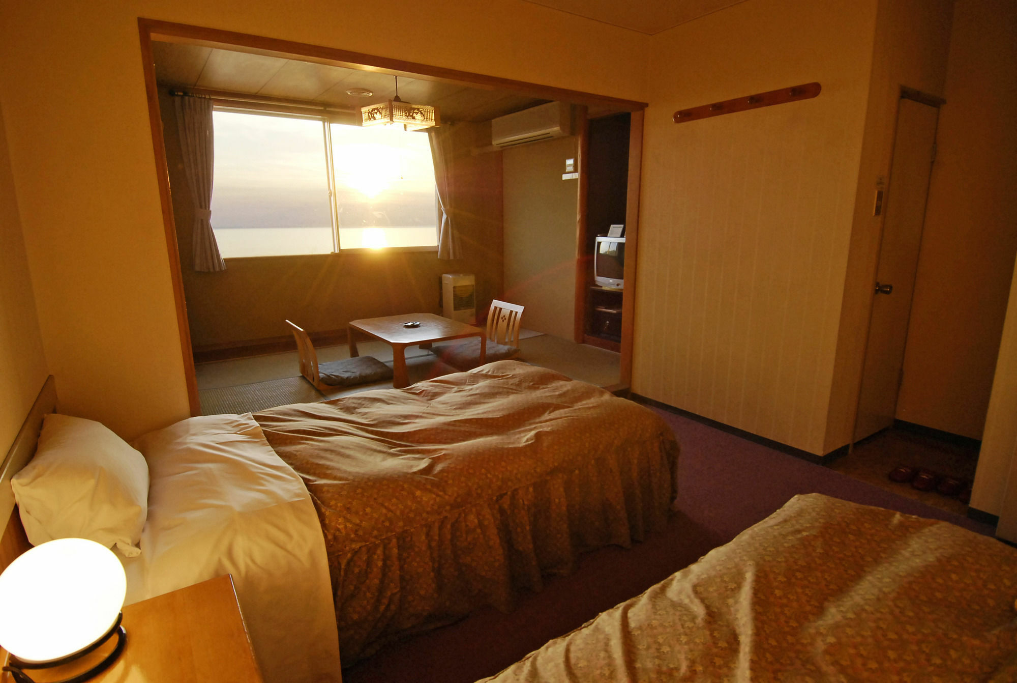Shiretoko Yuhi No Ataruie Onsen Hostel Сярі Екстер'єр фото